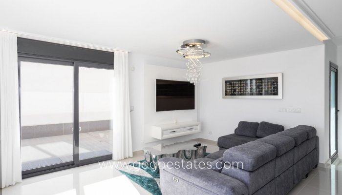 Te koop - Huis - Vrijstaande Villa - San Miguel De Salinas - San Miguel de Salinas Centro