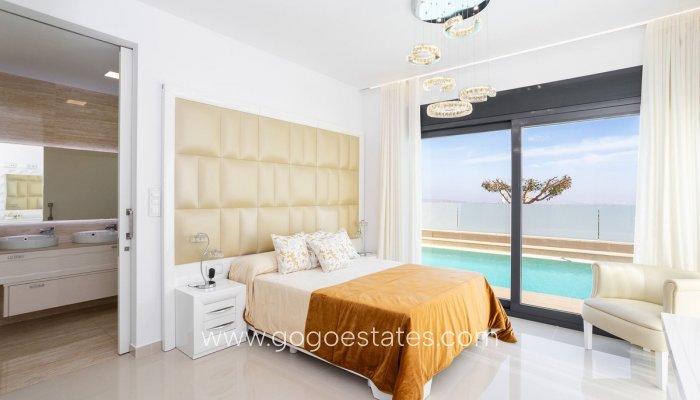 Te koop - Huis - Vrijstaande Villa - San Miguel De Salinas - San Miguel de Salinas Centro