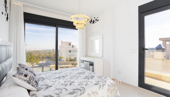 Te koop - Huis - Vrijstaande Villa - San Miguel De Salinas - San Miguel de Salinas Centro