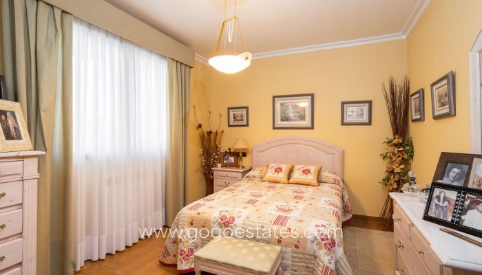 Te koop - Huis - Vrijstaande Villa - Orihuela - Los Altos