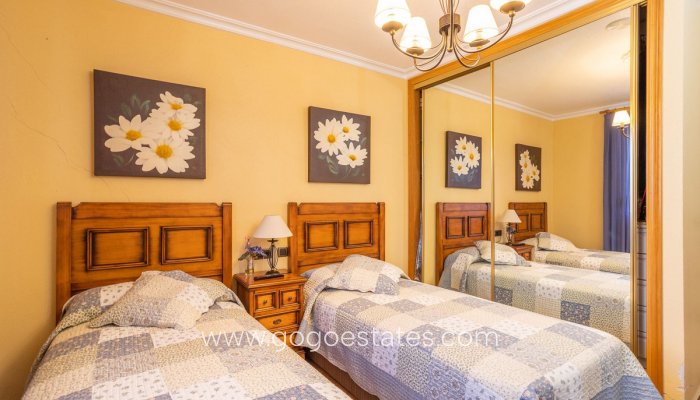 Te koop - Huis - Vrijstaande Villa - Orihuela - Los Altos