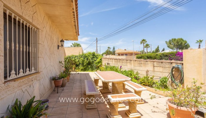 Te koop - Huis - Vrijstaande Villa - Orihuela - Los Altos