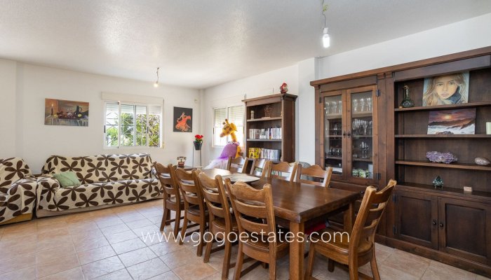 Te koop - Huis - Vrijstaande Villa - Torrevieja - LA SIESTA