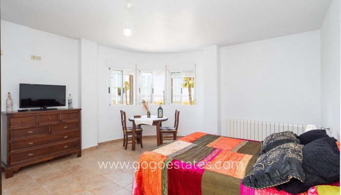 Te koop - Huis - Vrijstaande Villa - Torrevieja - LA SIESTA