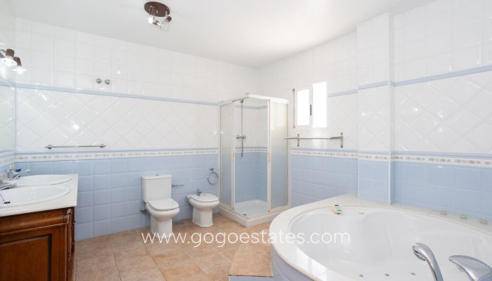 Te koop - Huis - Vrijstaande Villa - Torrevieja - LA SIESTA