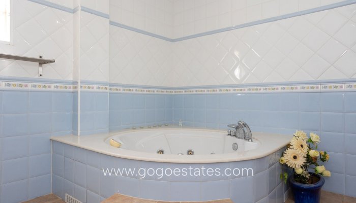 Te koop - Huis - Vrijstaande Villa - Torrevieja - LA SIESTA