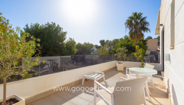 Te koop - Huis - Vrijstaande Villa - Orihuela - Villamartin