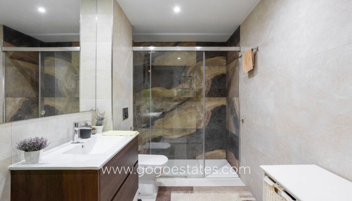 Te koop - Huis - Vrijstaande Villa - Orihuela - Villamartin