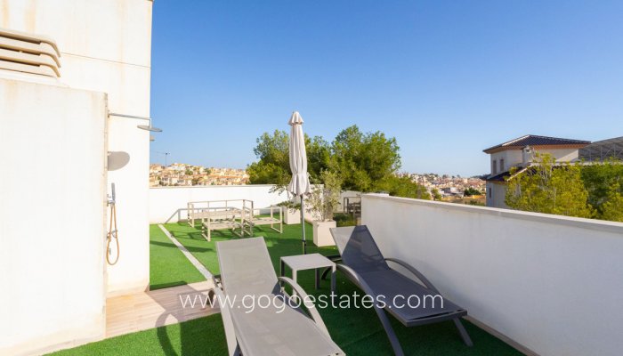 Te koop - Huis - Vrijstaande Villa - Orihuela - Villamartin