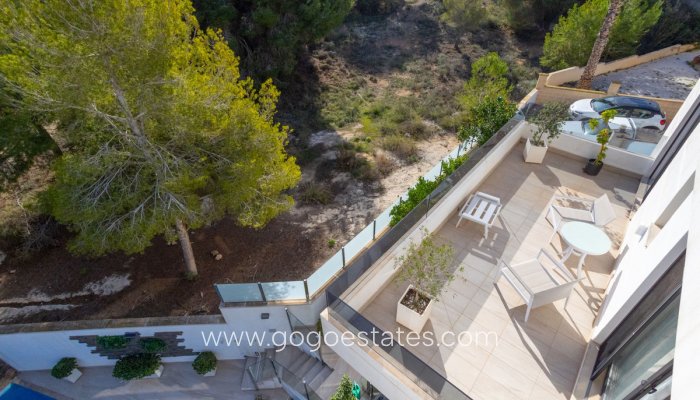 Te koop - Huis - Vrijstaande Villa - Orihuela - Villamartin