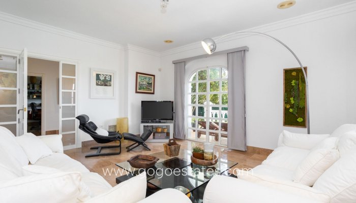 Revente - Maison - Villa Individuelle - Torrevieja - Torrevieja Centro