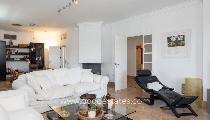 Revente - Maison - Villa Individuelle - Torrevieja - Torrevieja Centro