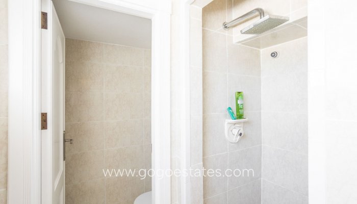 Revente - Maison - Villa Individuelle - Torrevieja - Torrevieja Centro