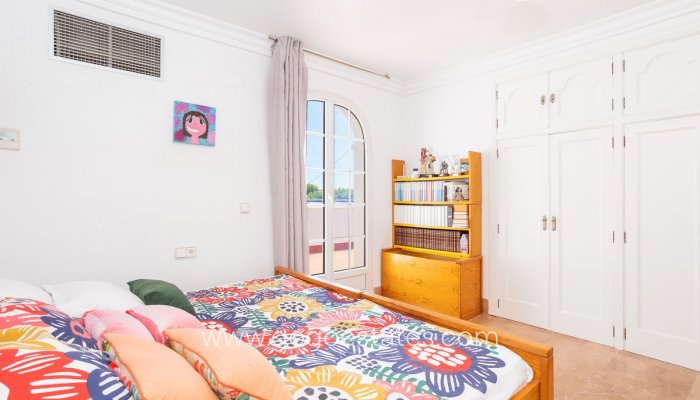 Revente - Maison - Villa Individuelle - Torrevieja - Torrevieja Centro