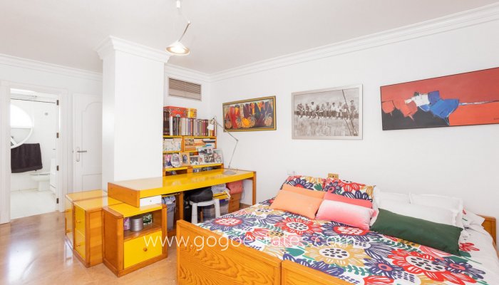 Revente - Maison - Villa Individuelle - Torrevieja - Torrevieja Centro