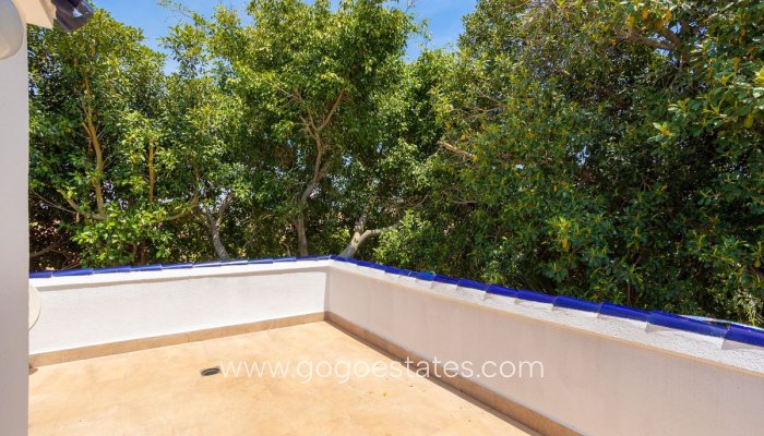 Revente - Maison - Villa Individuelle - Torrevieja - Torrevieja Centro