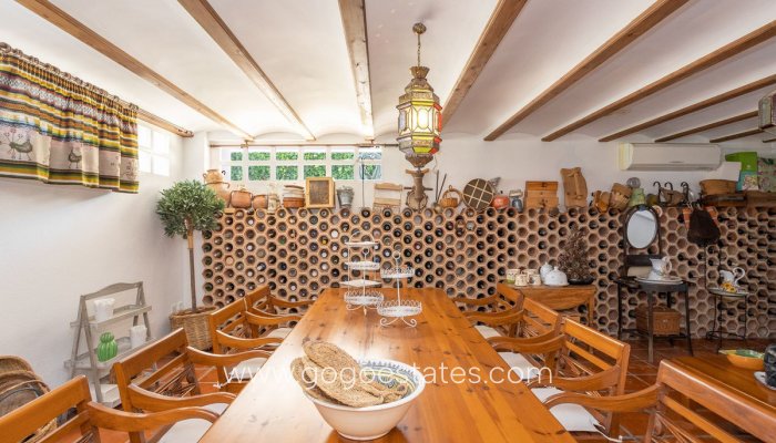 Revente - Maison - Villa Individuelle - Torrevieja - Torrevieja Centro