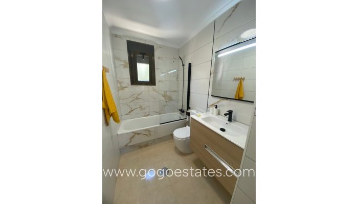 Te koop - Huis - Stadswoning - San Miguel De Salinas - San Miguel de Salinas Centro