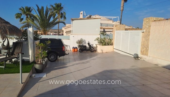 Te koop - Huis - Vrijstaande Villa - Rojales - Ciudad Quesada