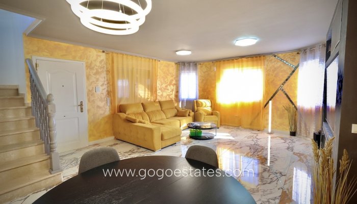 Te koop - Huis - Stadswoning - San Miguel De Salinas - San Miguel de Salinas Centro