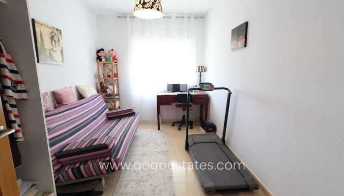 Te koop - Appartement - Appartement op de middelste verdieping - Orihuela - Campoamor