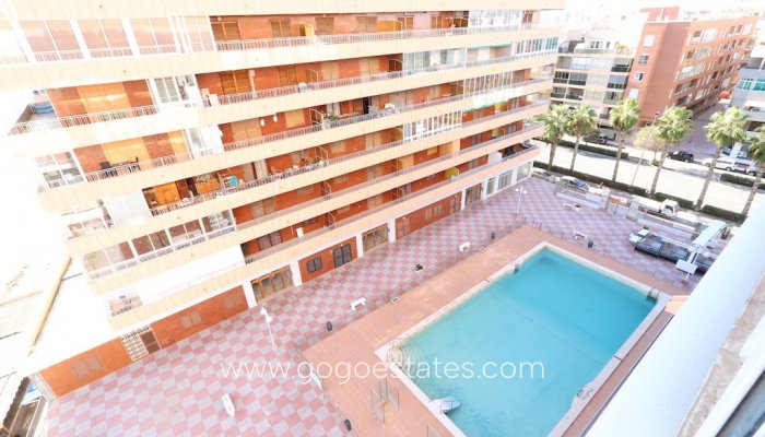 Te koop - Appartement - Appartement op de middelste verdieping - Torrevieja - Torrevieja Centro