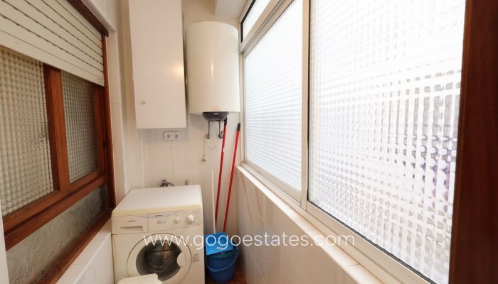 Te koop - Appartement - Appartement op de middelste verdieping - Torrevieja - Torrevieja Centro