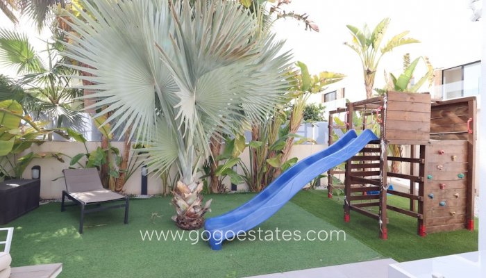 Te koop - Huis - Vrijstaande Villa - Rojales - Quesada