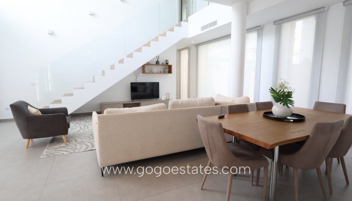 Te koop - Huis - Vrijstaande Villa - Rojales - Quesada