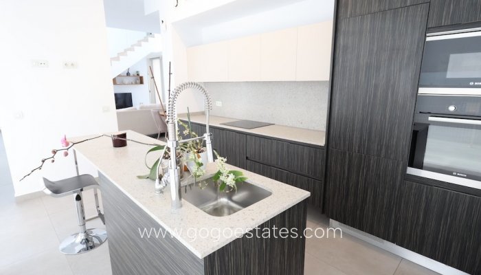 Te koop - Huis - Vrijstaande Villa - Rojales - Quesada