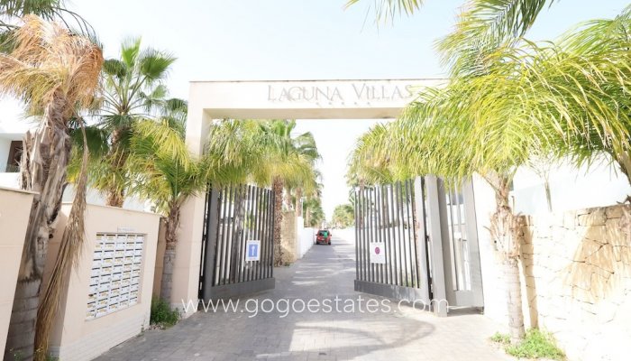 Te koop - Huis - Vrijstaande Villa - Rojales - Quesada