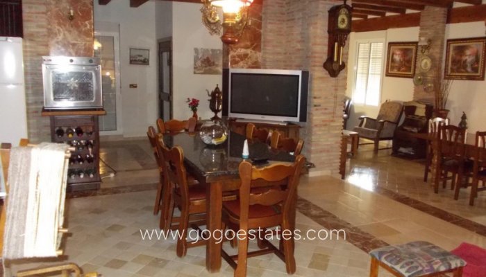 Te koop - Huis - Vrijstaande Villa - Orihuela - Orihuela Centro