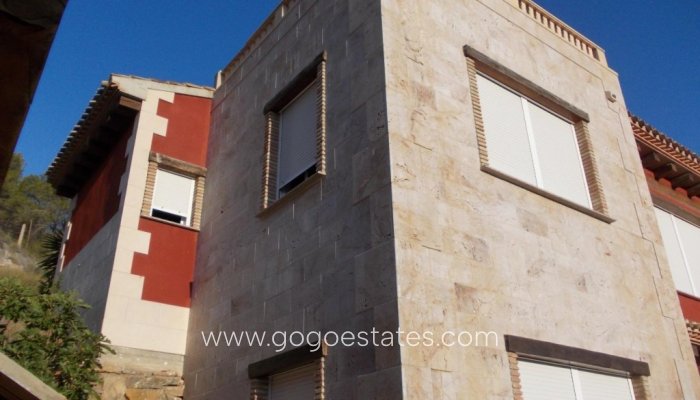 Te koop - Huis - Vrijstaande Villa - Orihuela - Orihuela Centro