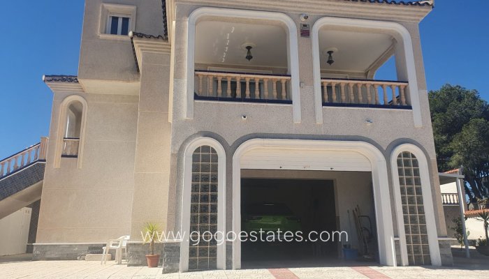 Te koop - Huis - Vrijstaande Villa - Algorfa - Algorfa Centro