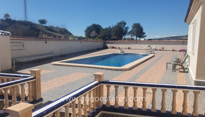 Te koop - Huis - Vrijstaande Villa - Algorfa - Algorfa Centro