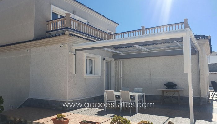 Te koop - Huis - Vrijstaande Villa - Algorfa - Algorfa Centro