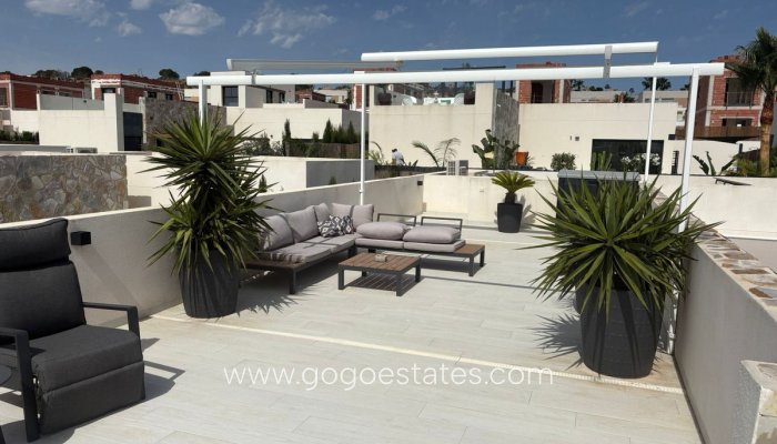 Te koop - Huis - Vrijstaande Villa - Algorfa - La finca golf