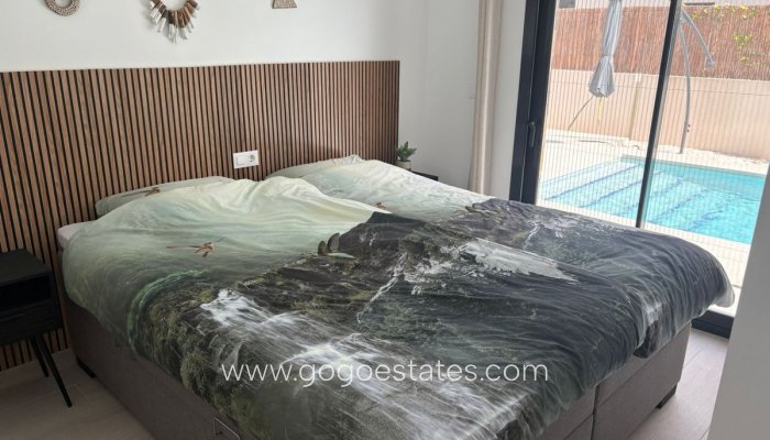 Te koop - Huis - Vrijstaande Villa - Algorfa - La finca golf