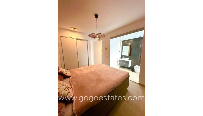 Te koop - Huis - Vrijstaande Villa - Algorfa - La finca golf