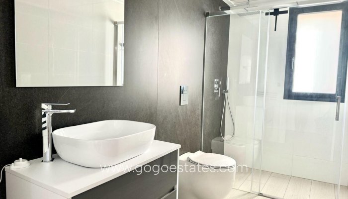 Te koop - Huis - Vrijstaande Villa - Algorfa - La finca golf