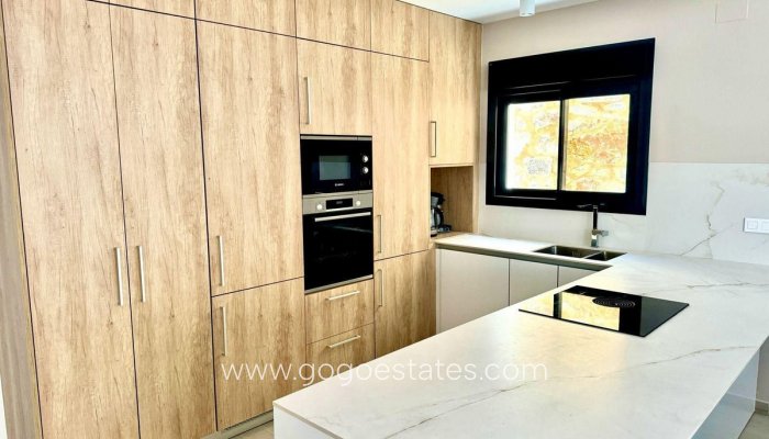 Te koop - Huis - Vrijstaande Villa - Algorfa - La finca golf