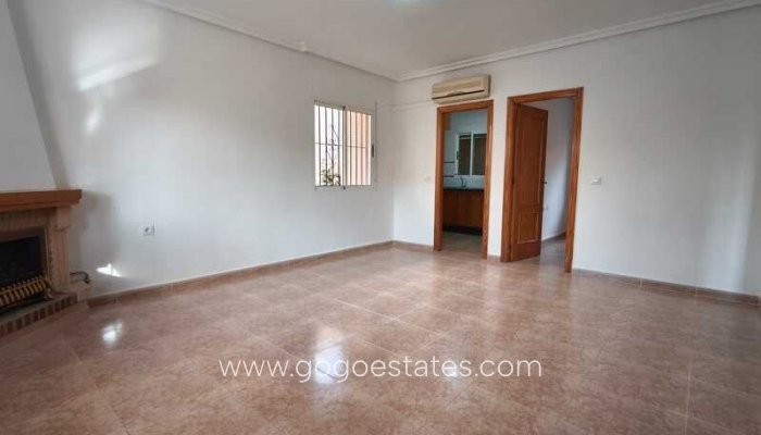 Te koop - Huis - Vrijstaande Villa - Algorfa - Algorfa Centro