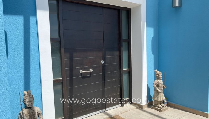 Te koop - Huis - Vrijstaande Villa - Monforte del Cid - Monforte del Cid Centro