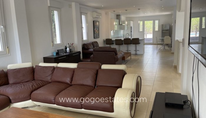 Te koop - Huis - Vrijstaande Villa - Monforte del Cid - Monforte del Cid Centro