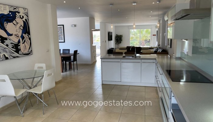 Te koop - Huis - Vrijstaande Villa - Monforte del Cid - Monforte del Cid Centro