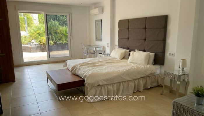 Te koop - Huis - Vrijstaande Villa - Monforte del Cid - Monforte del Cid Centro