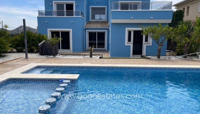 Te koop - Huis - Vrijstaande Villa - Monforte del Cid - Monforte del Cid Centro