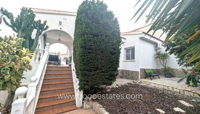 Te koop - Huis - Vrijstaande Villa - Rojales - Ciudad Quesada