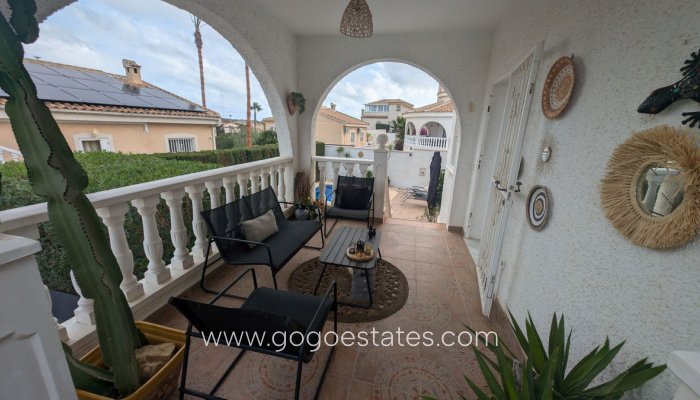 Te koop - Huis - Vrijstaande Villa - Rojales - Ciudad Quesada