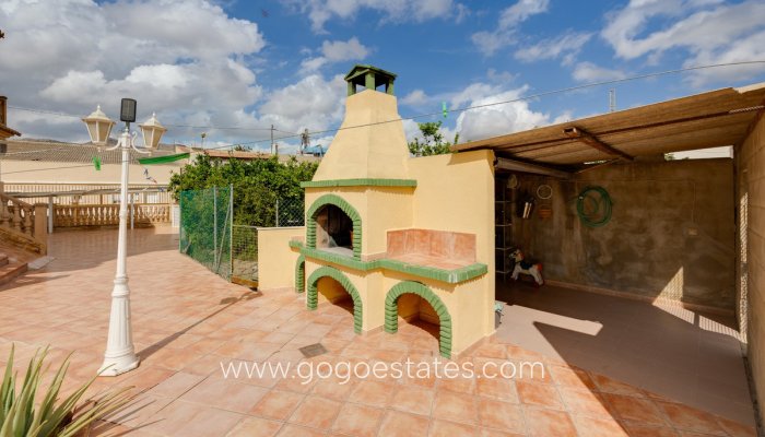 Te koop - Huis - Vrijstaande Villa - Orihuela - Orihuela Centro